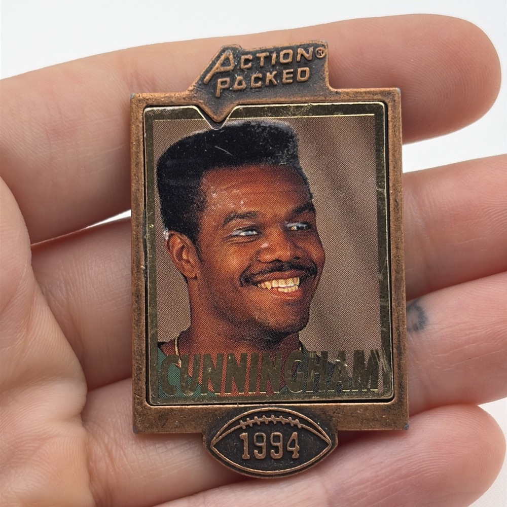 Action Packed Randall Cunningham Philadelphia Eagles NFL Football Lapel Hat Pin